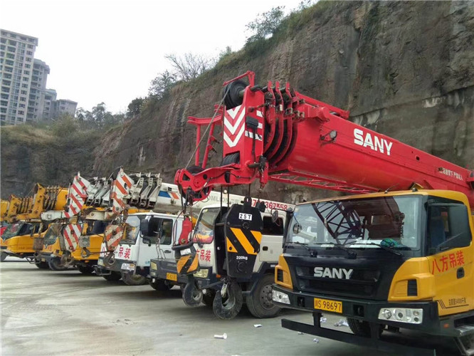 黑山县吊车出租按什么计费？台班费、单次费、里程费怎么算？